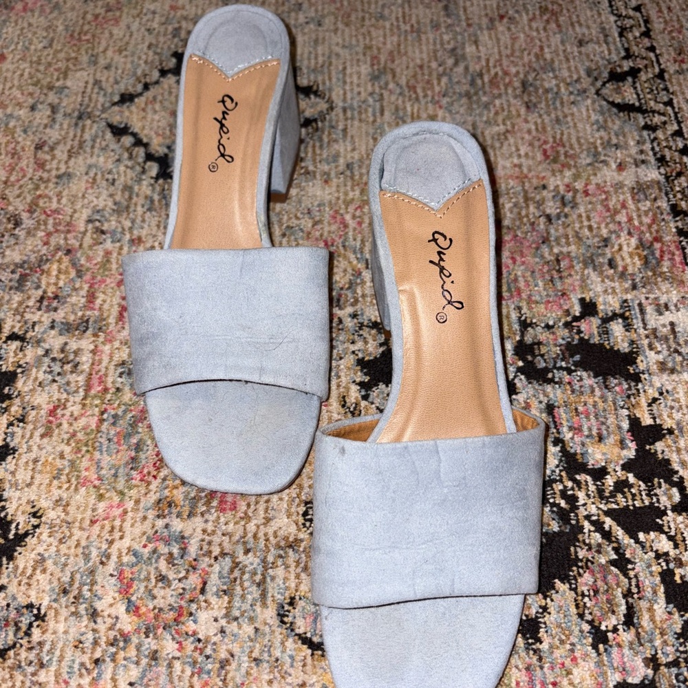 Qupid Powder Blue Kitten Heels - Size 6